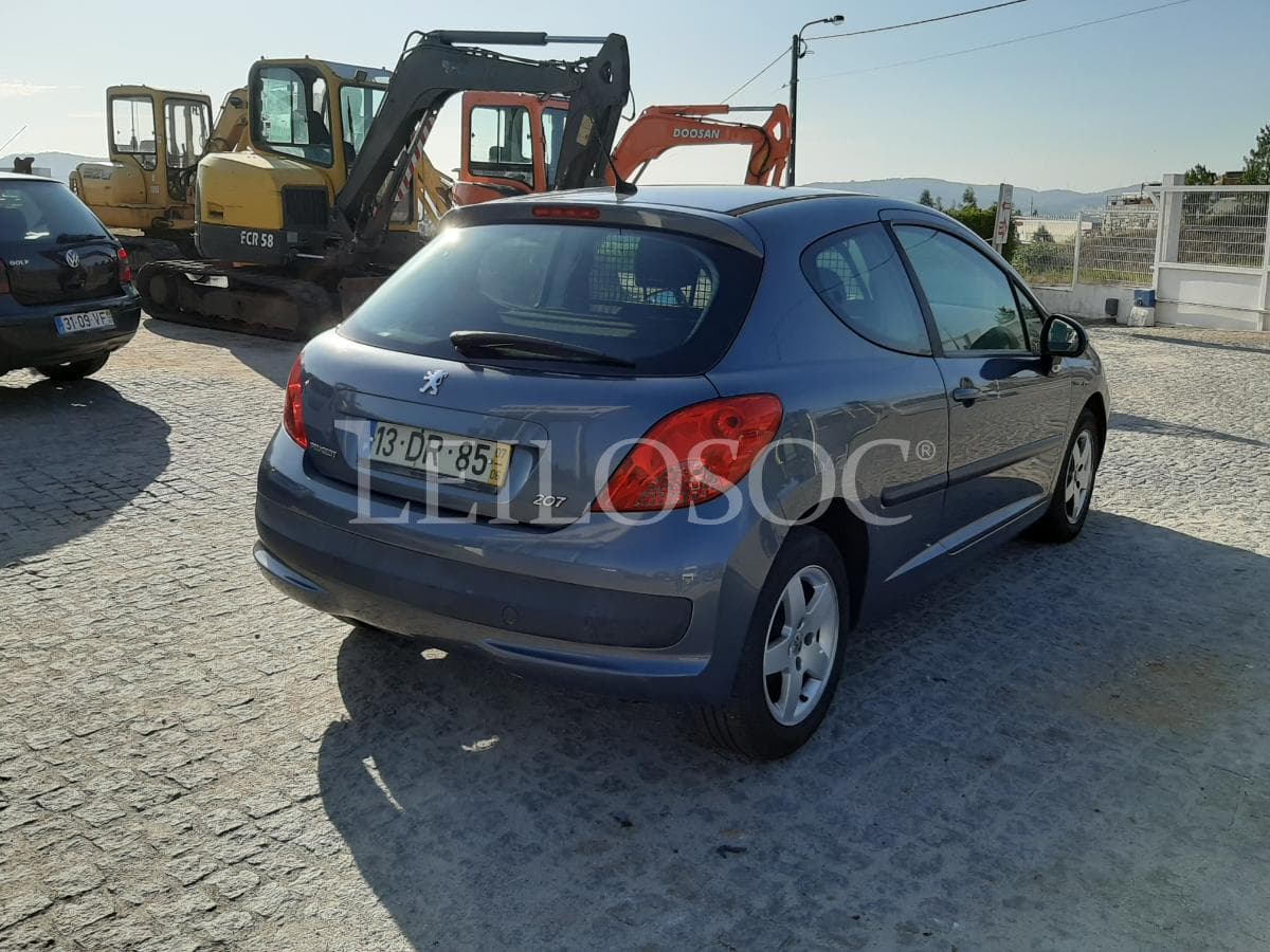 Peugeot 207 HDI · Ano 2007 — imagem 6