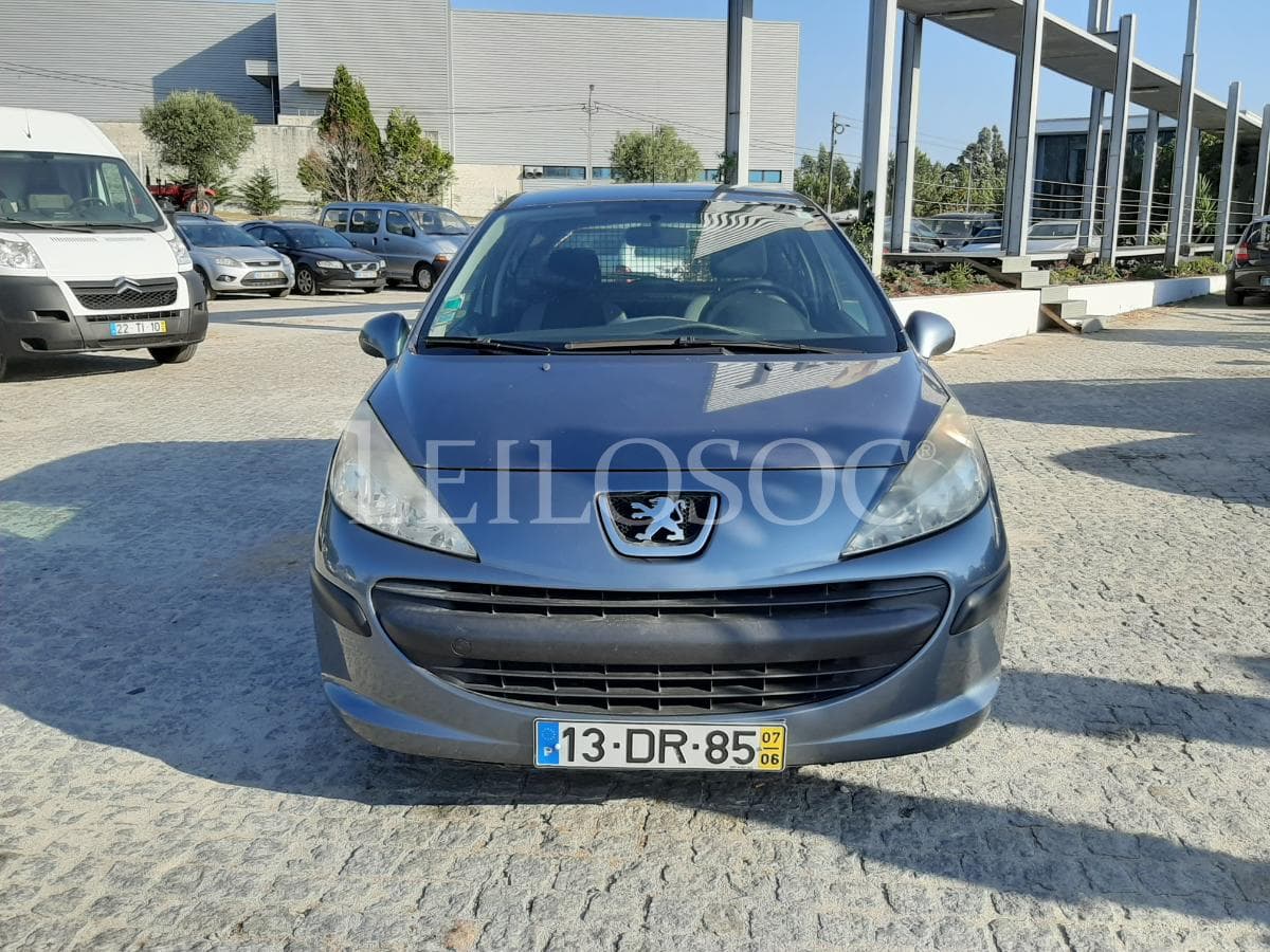 Peugeot 207 HDI · Ano 2007 — imagem 2