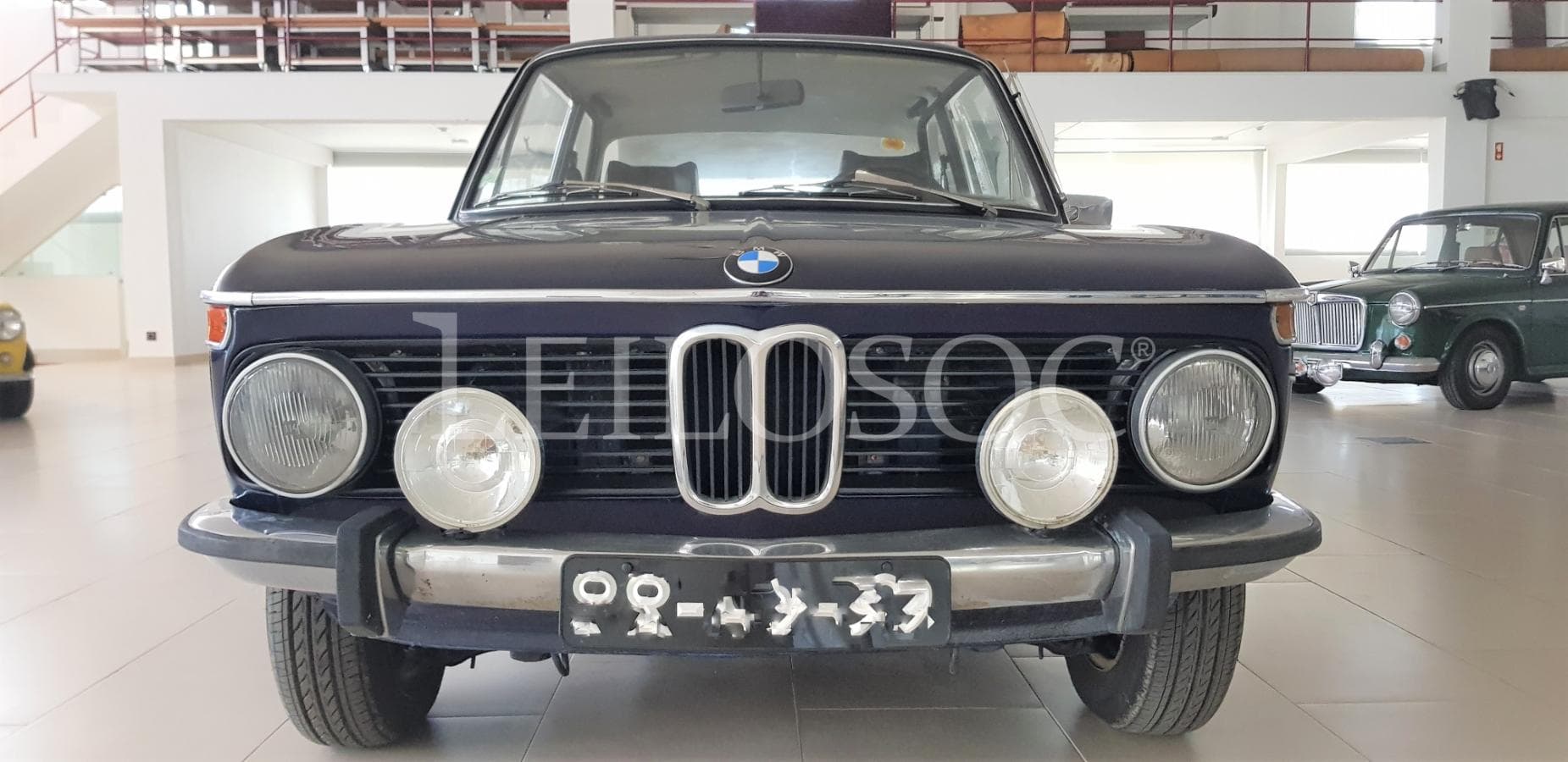 BMW 2002 — image 2