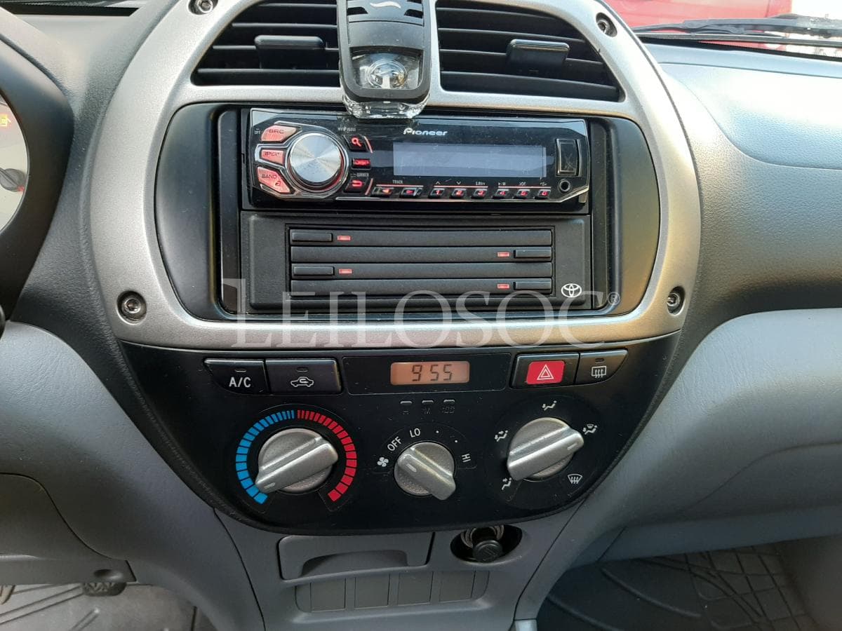 Toyota Rav 4 · Ano 2000 · GPL/Gasolina — image 9
