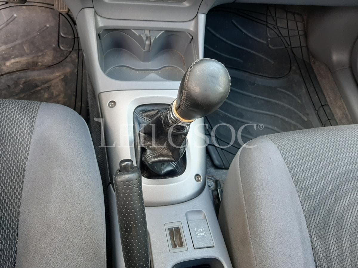 Toyota Rav 4 · Ano 2000 · GPL/Gasolina — image 13