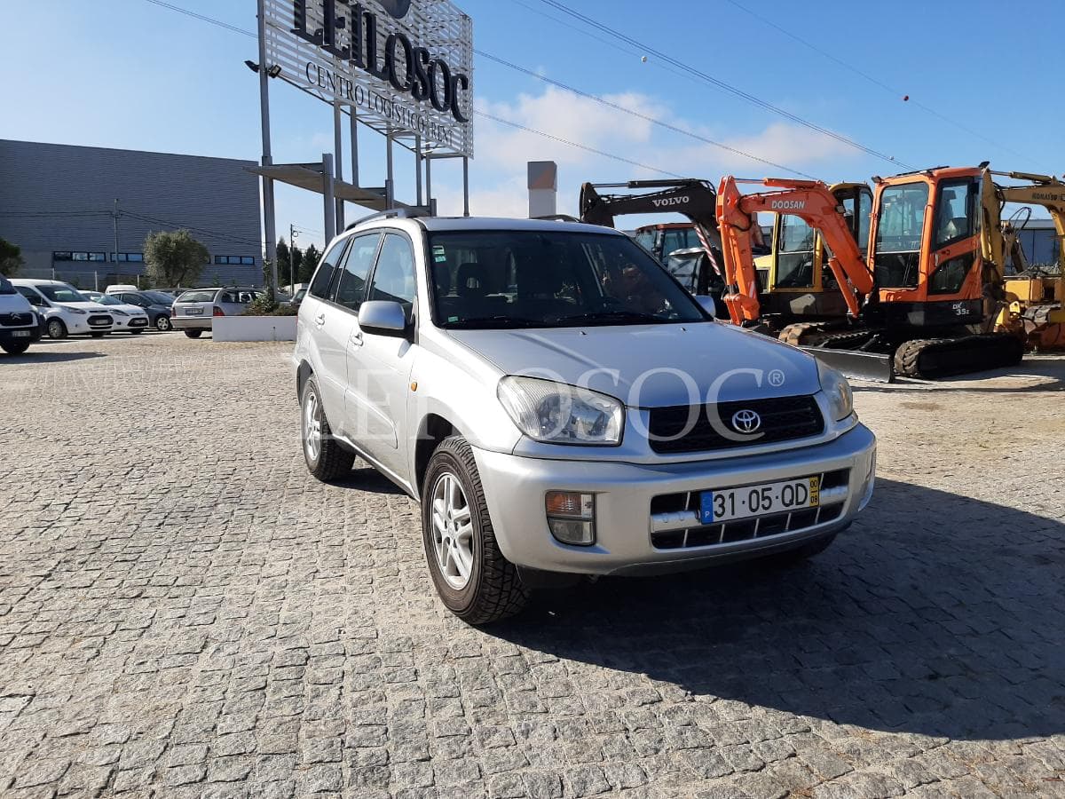 Toyota Rav 4 · Ano 2000 · GPL/Gasolina — image 1
