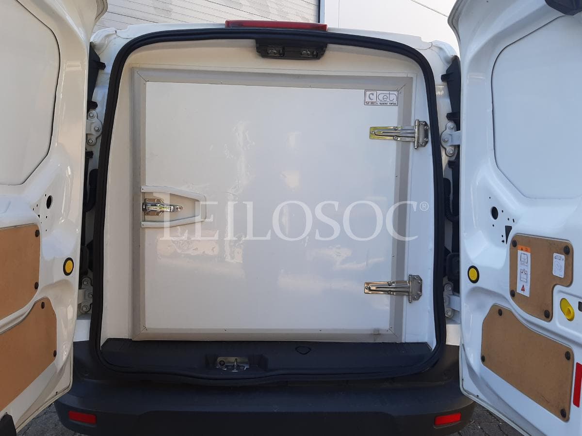 Ford Transit Connect 1.6 TDCI · Ano 2014 · 3 Lugares — image 7