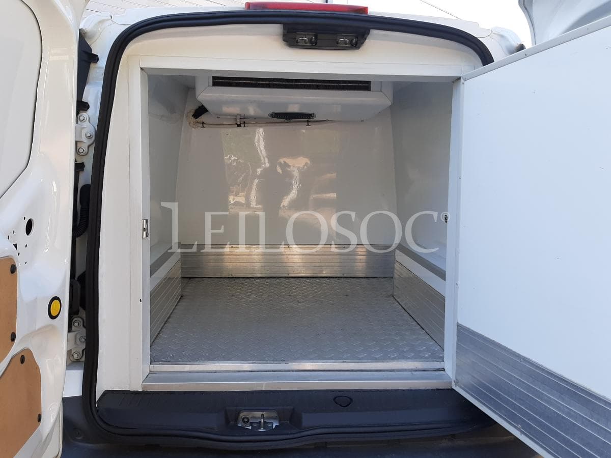 Ford Transit Connect 1.6 TDCI · Ano 2014 · 3 Lugares — image 11