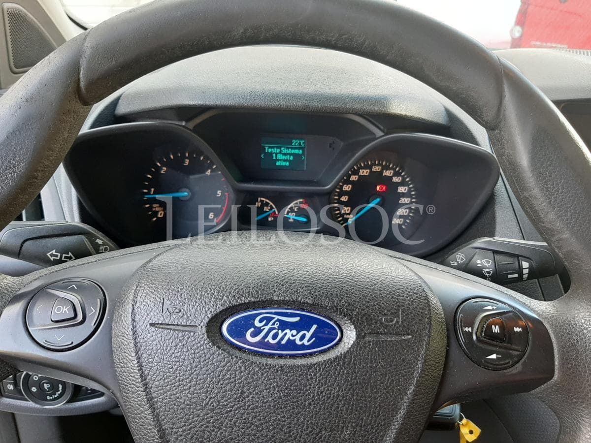 Ford Transit Connect 1.6 TDCI · Ano 2014 · 3 Lugares — image 15
