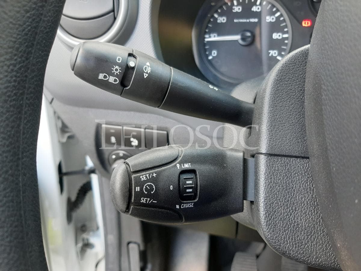 Peugeot Partner 1.6 Blue HDI · Ano 2018 · 3 Lugares — imagem 15