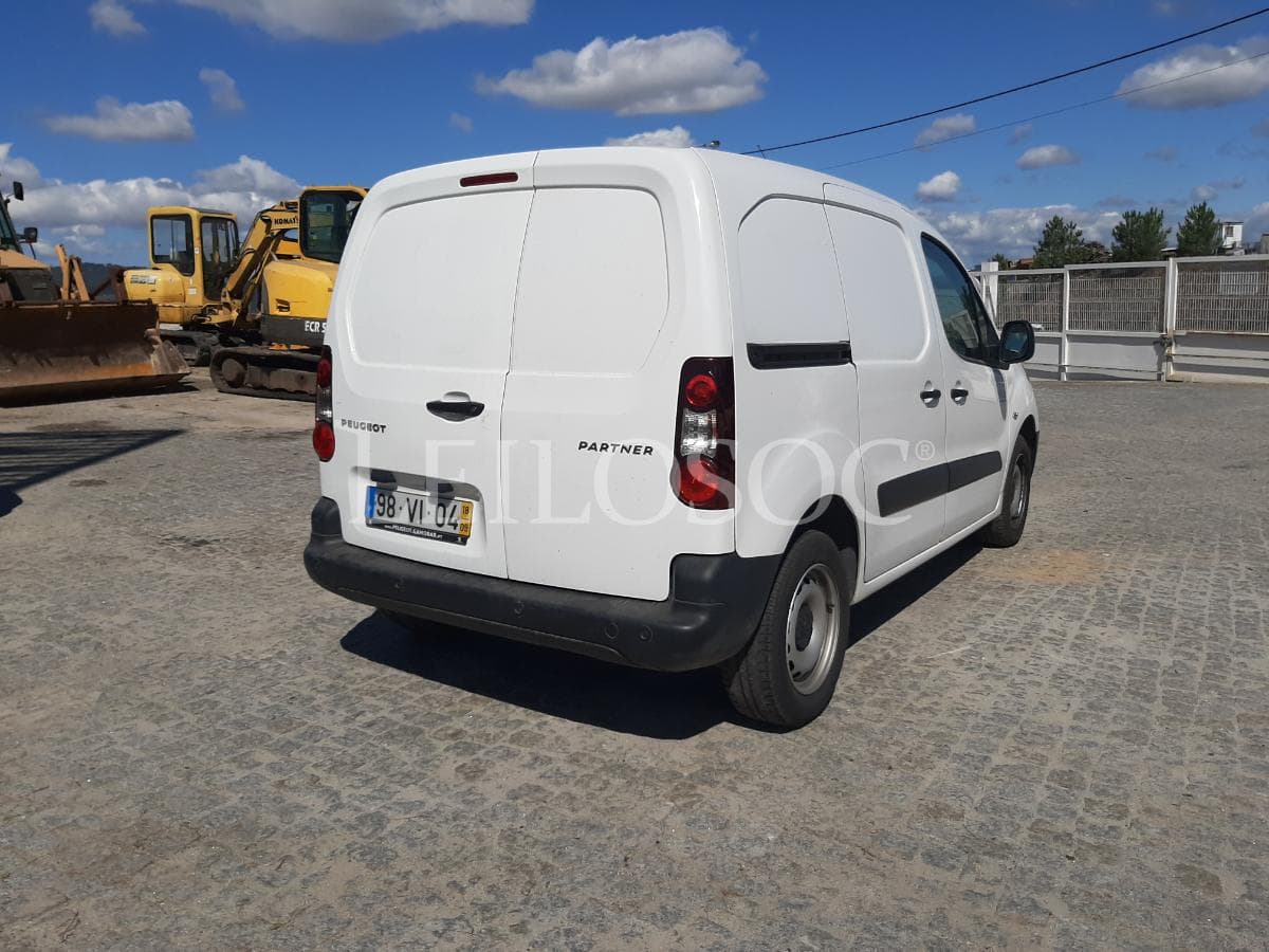 Peugeot Partner 1.6 Blue HDI · Ano 2018 · 3 Lugares — imagem 6