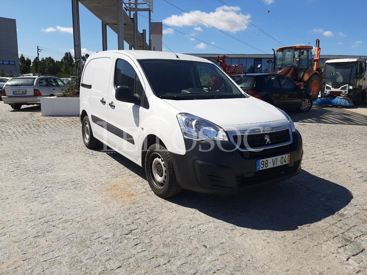 Peugeot Partner 1.6 Blue HDI · Ano 2018 · 3 Lugares — imagem 1