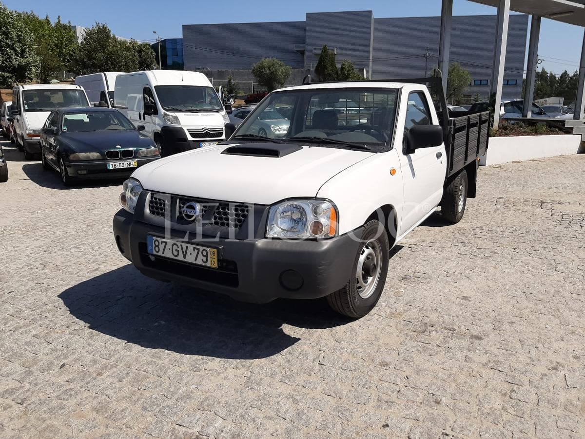Nissan Pick Up 2.5 DI · Ano 2008 — imagen 3