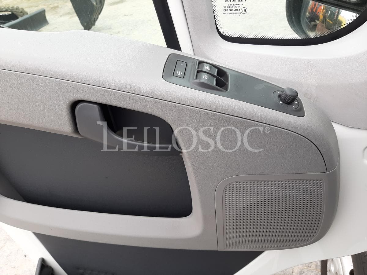 Citroën Jumper 2.2 HDI · Ano 2010 — imagem 13
