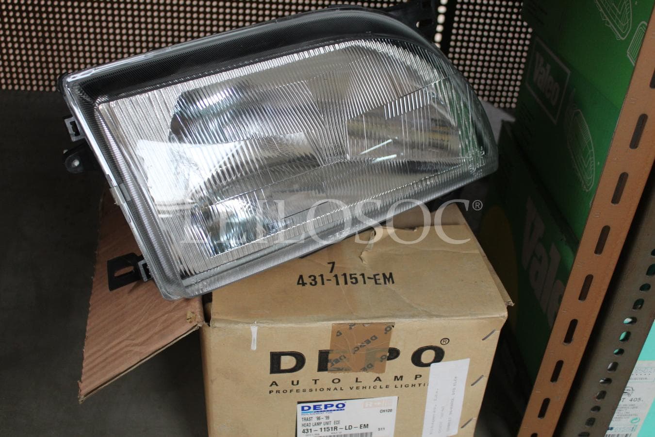 Stock De Peças Automóvel + Estantes — image 6