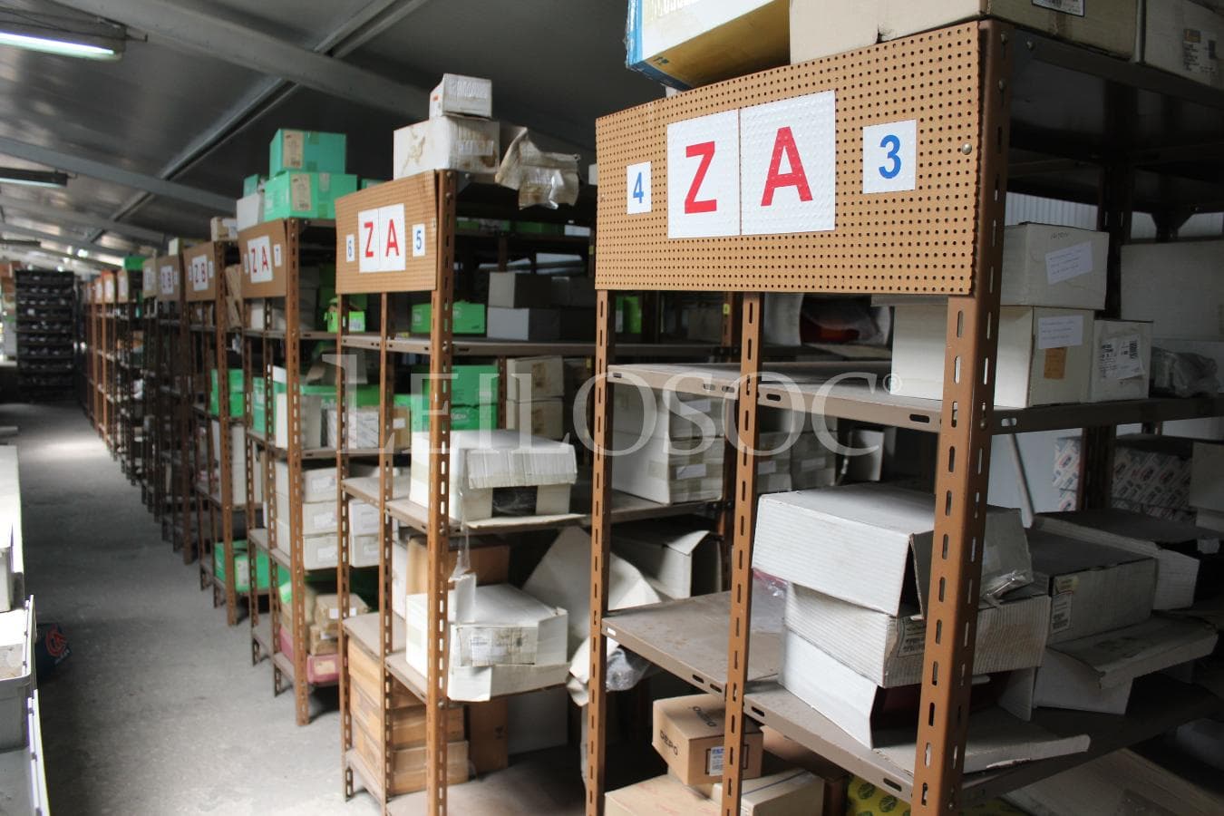 Stock De Peças Automóvel + Estantes