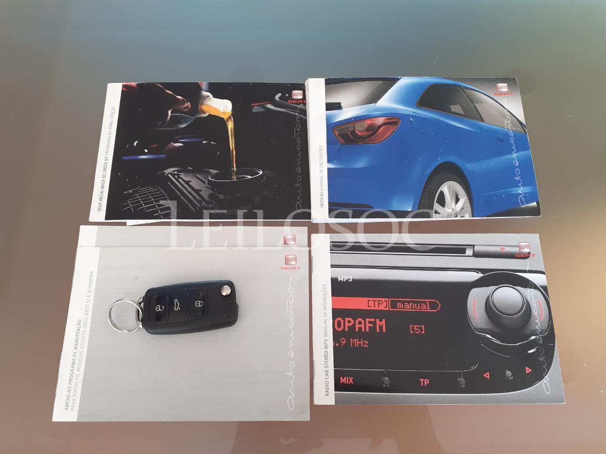 Seat Ibiza 1.2 TDI · Ano 2010 — imagen 11