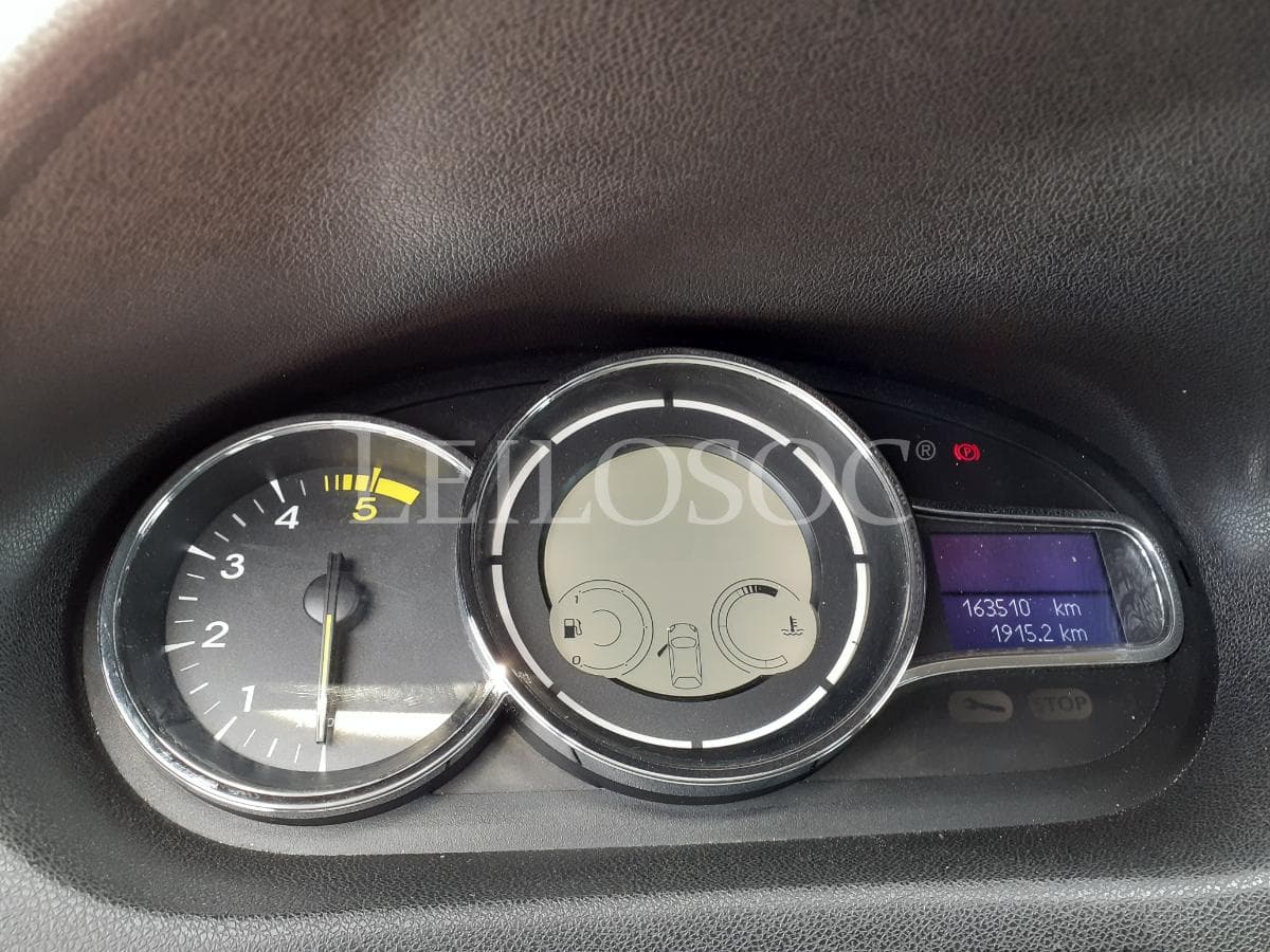 Renault Mégane Sport Tourer 1.5 DCI · Ano 2015 — imagen 10