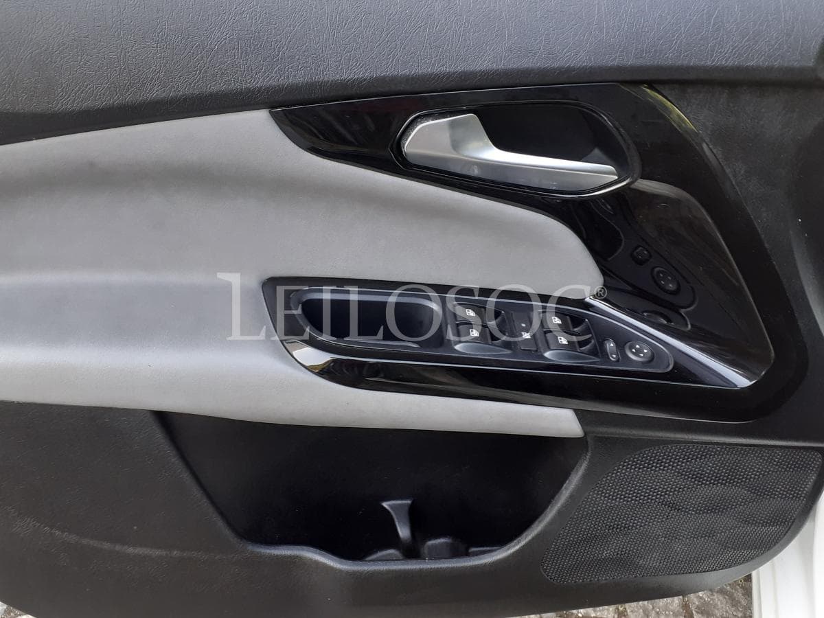 Fiat Tipo 1.3 D · Ano 2017 — imagen 11