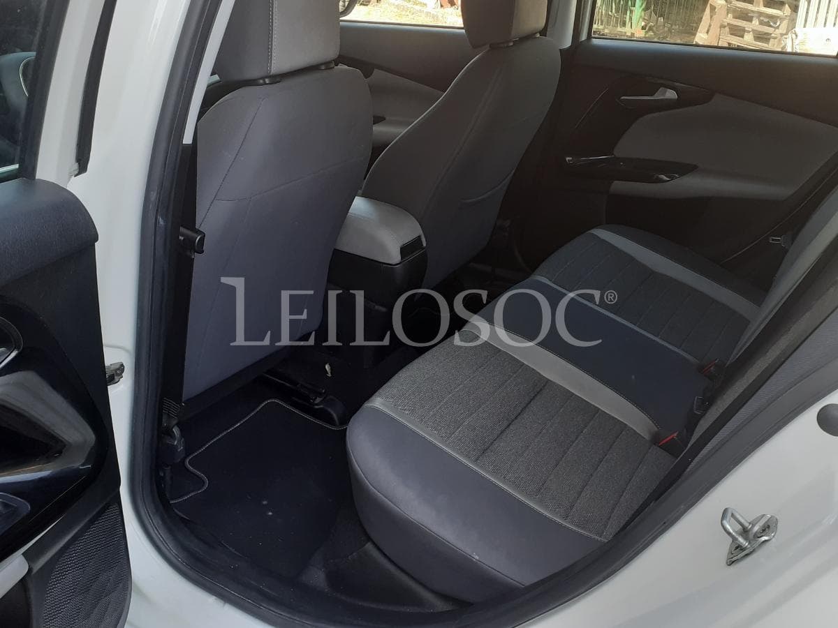 Fiat Tipo 1.3 D · Ano 2017 — imagen 14