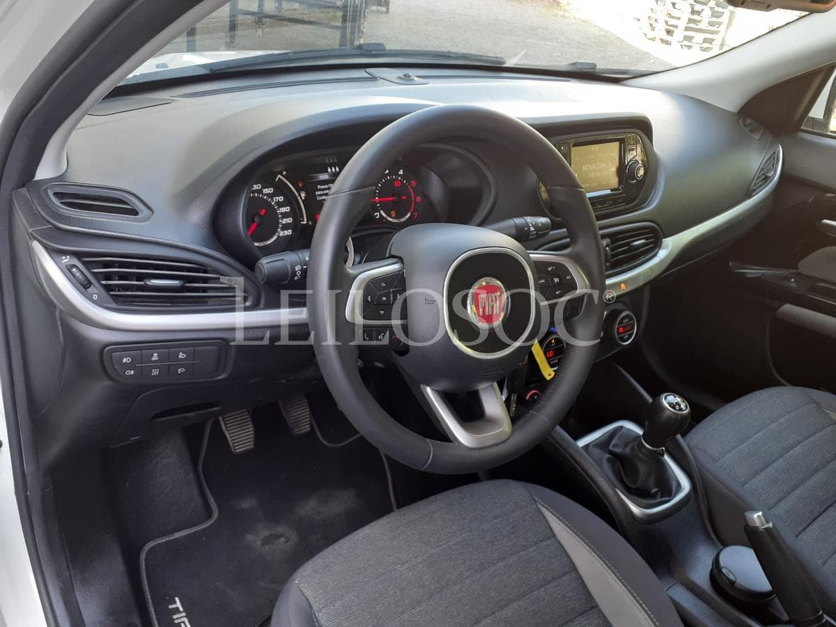 Fiat Tipo 1.3 D · Ano 2017 — imagen 17