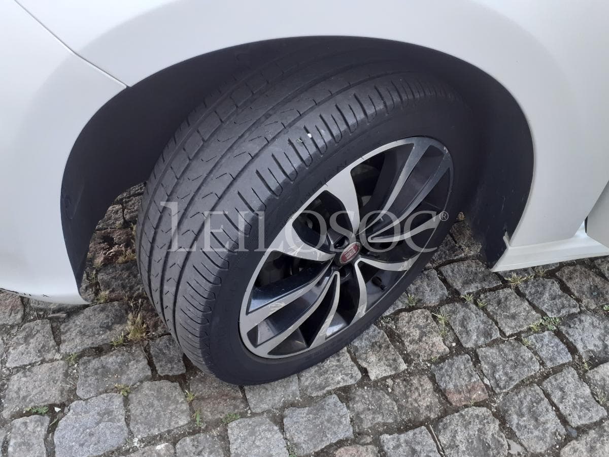 Fiat Tipo 1.3 D · Ano 2017 — imagen 23