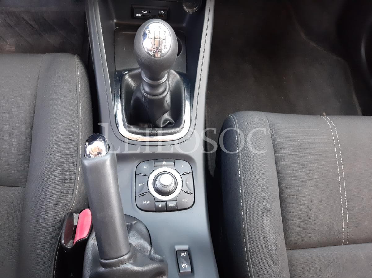 Renault Mégane 1.5 DCI · Ano 2014 — imagen 23