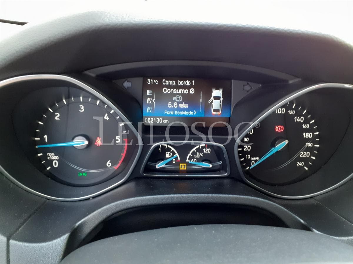 Ford Focus 1.5 TDCI · Ano 2017 — imagen 13