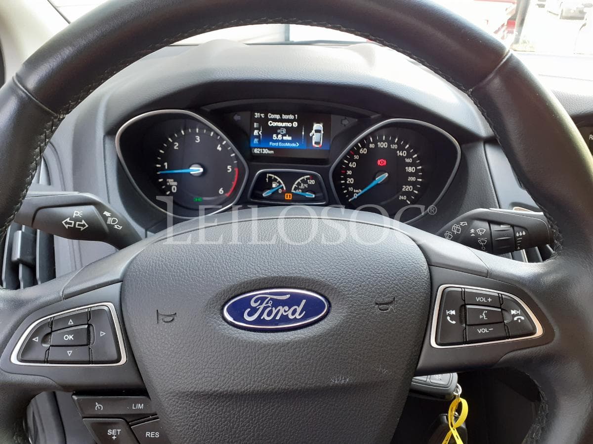 Ford Focus 1.5 TDCI · Ano 2017 — imagen 14