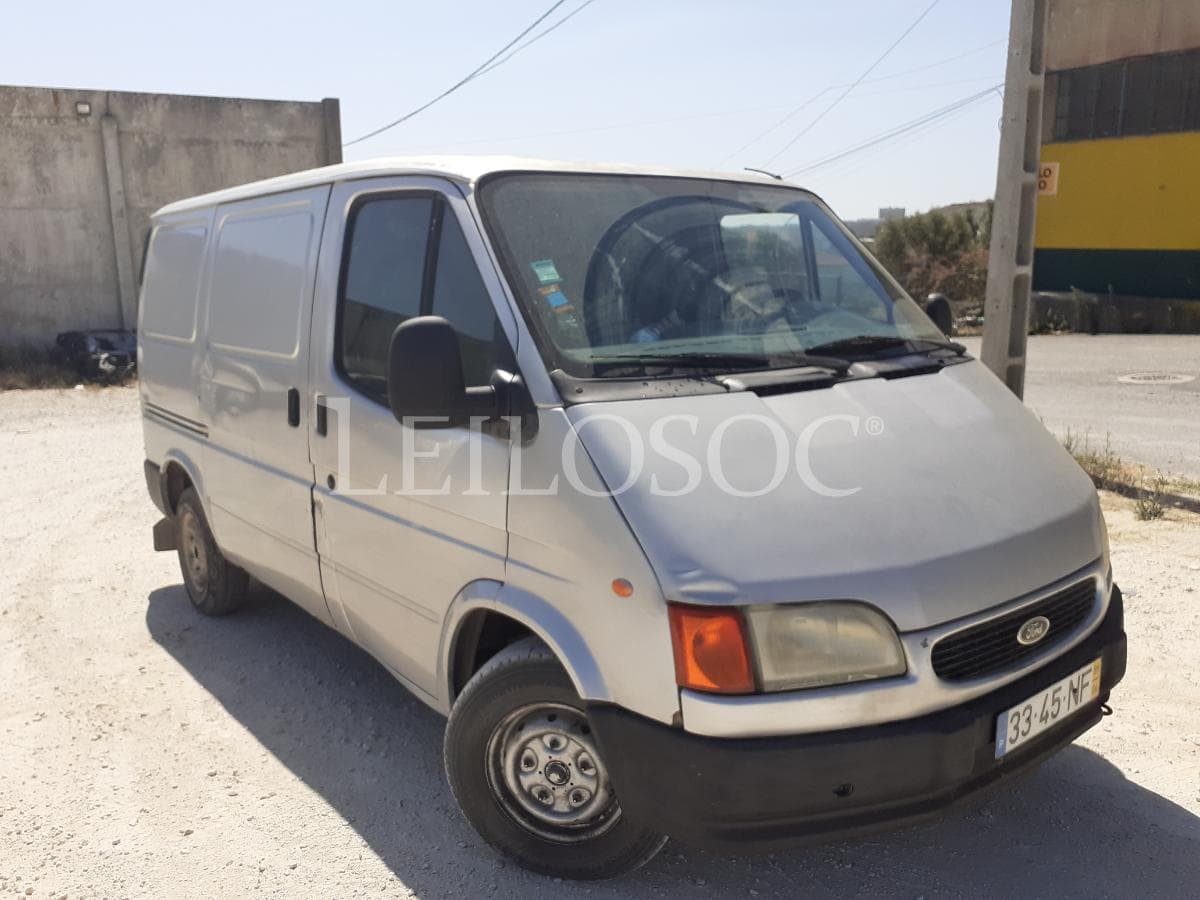 Ford Transit — imagem 1