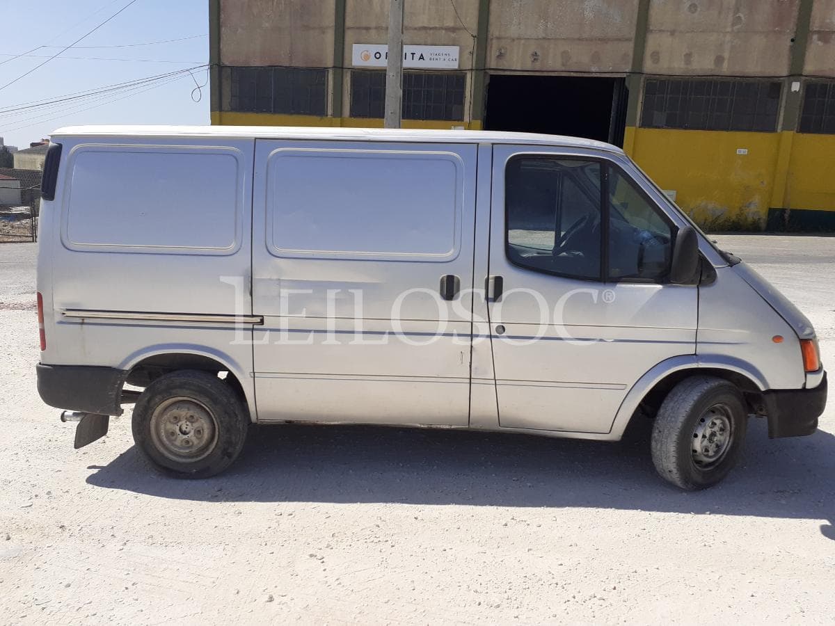 Ford Transit — imagem 7