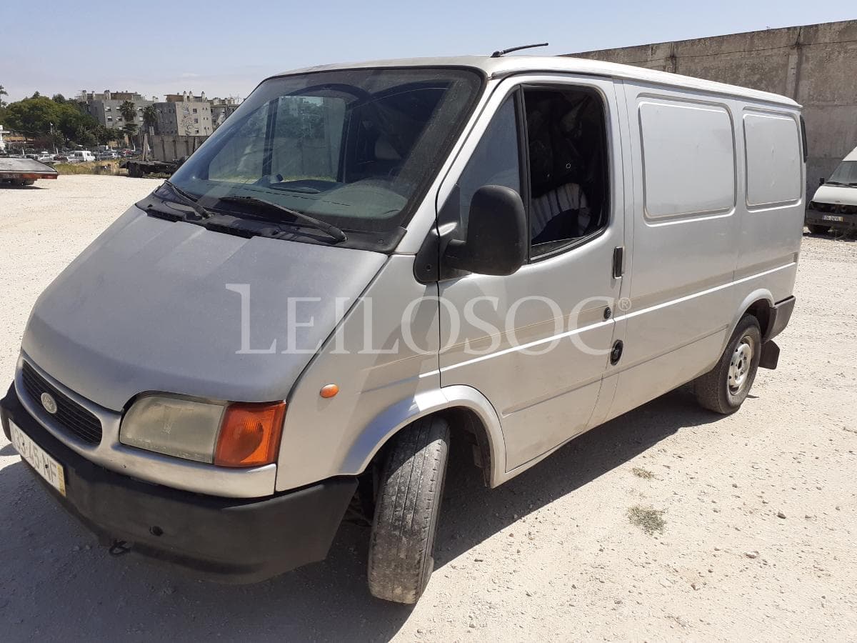 Ford Transit — imagem 3