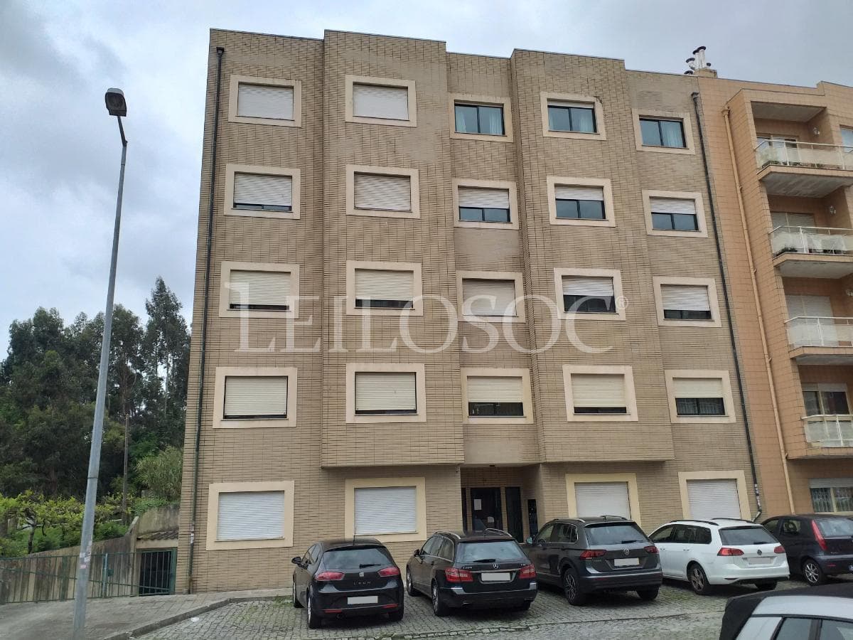 Apartamento T3 + Lugar de Garagem · Gondomar — image 1