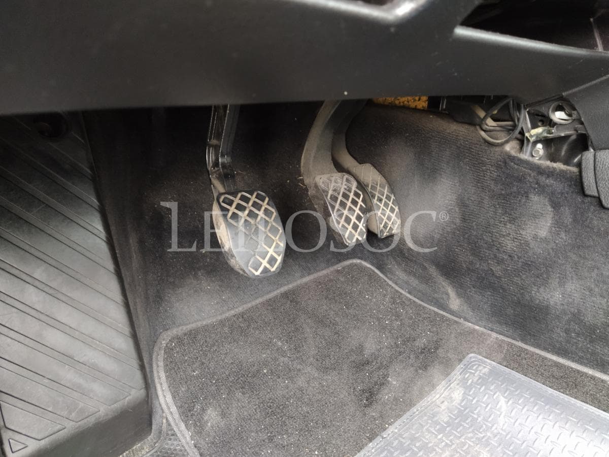 Volkswagen Passat 1.9 TDI · Ano 2000 — imagen 17
