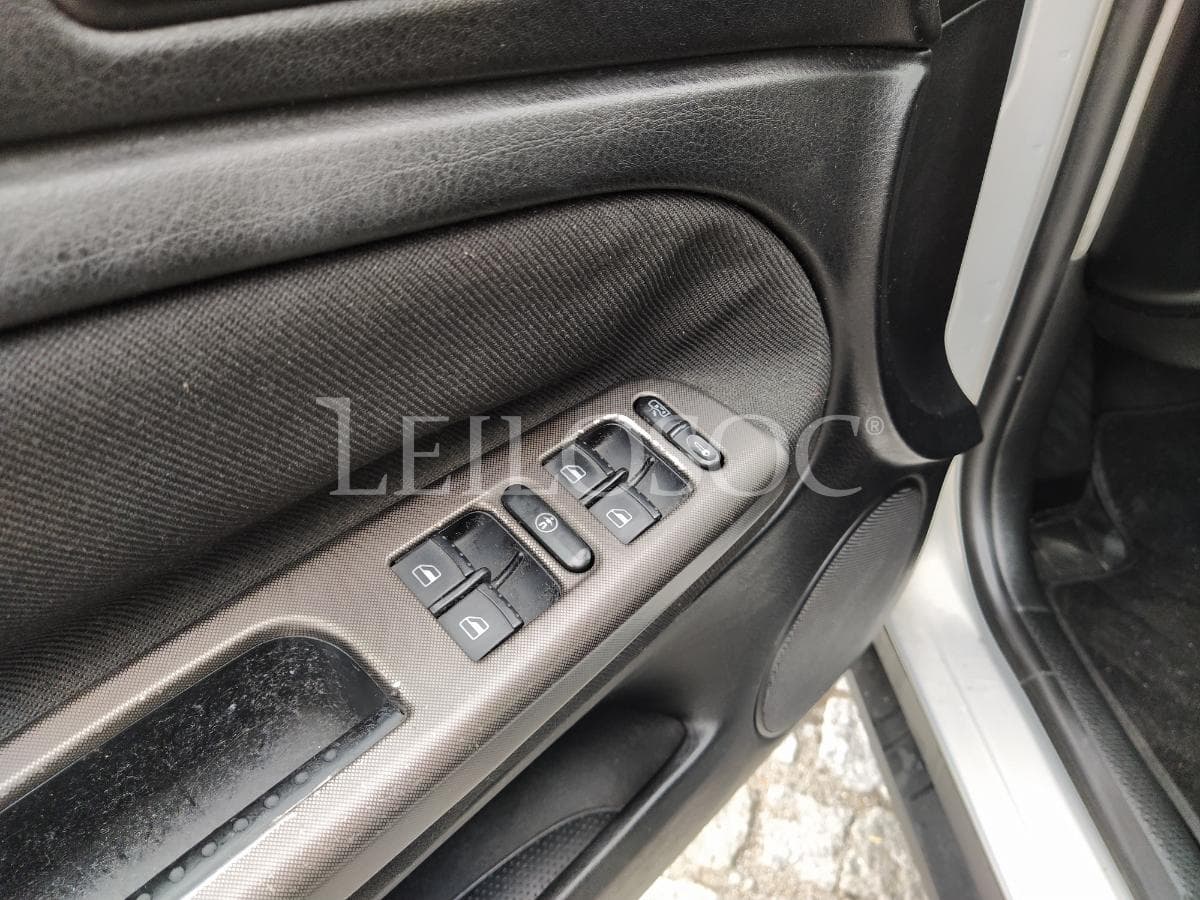 Volkswagen Passat 1.9 TDI · Ano 2000 — imagen 18
