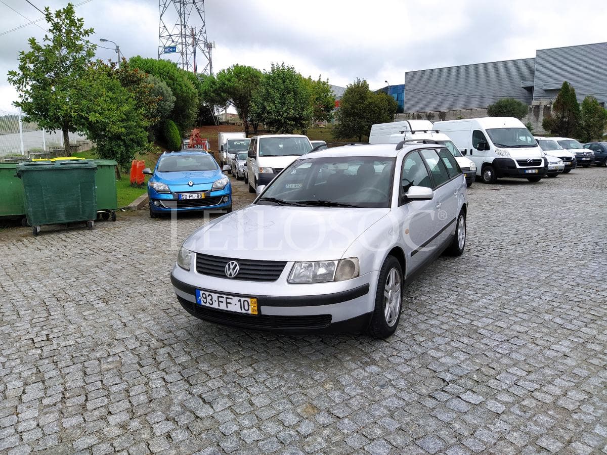 Volkswagen Passat 1.9 TDI · Ano 2000 — imagen 3