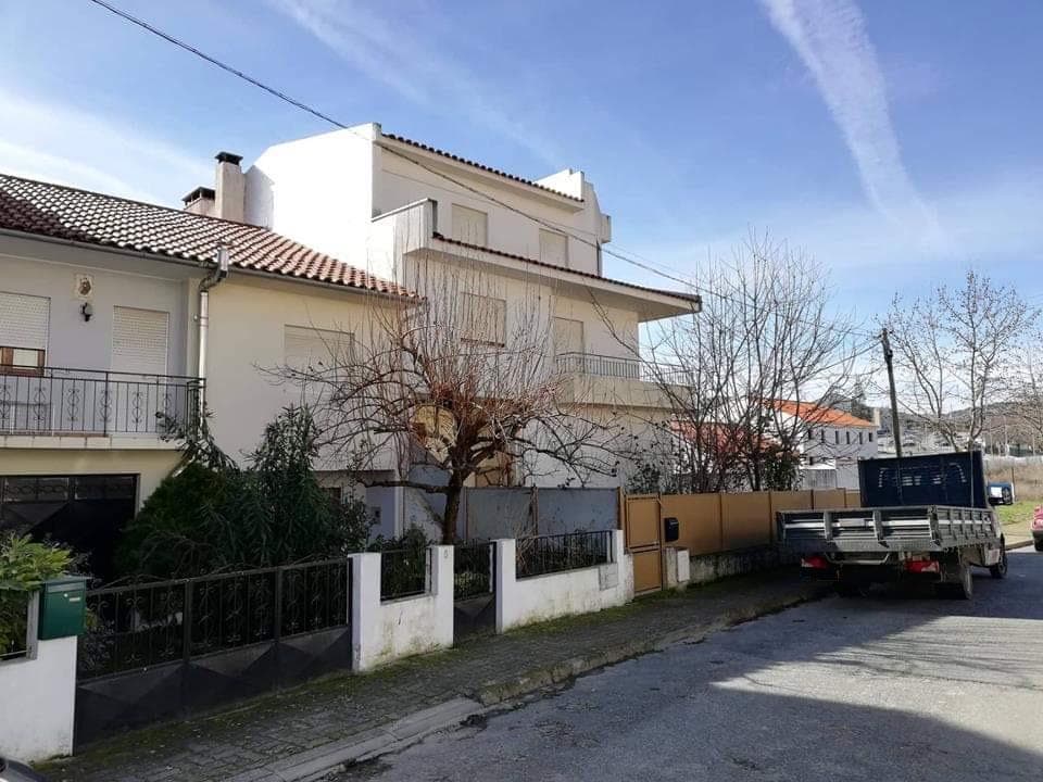 Andar Moradia V4 · Macedo de Cavaleiros — image 1