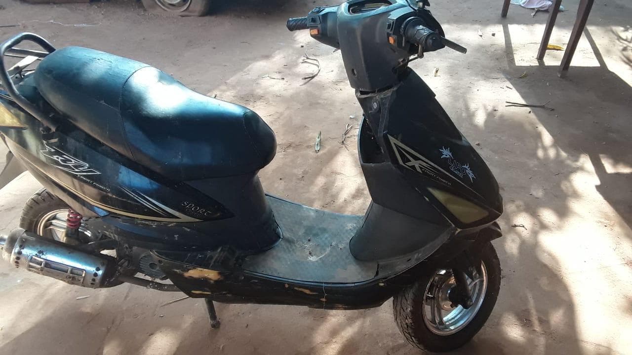 Motociclo Lifo · — imagem 1