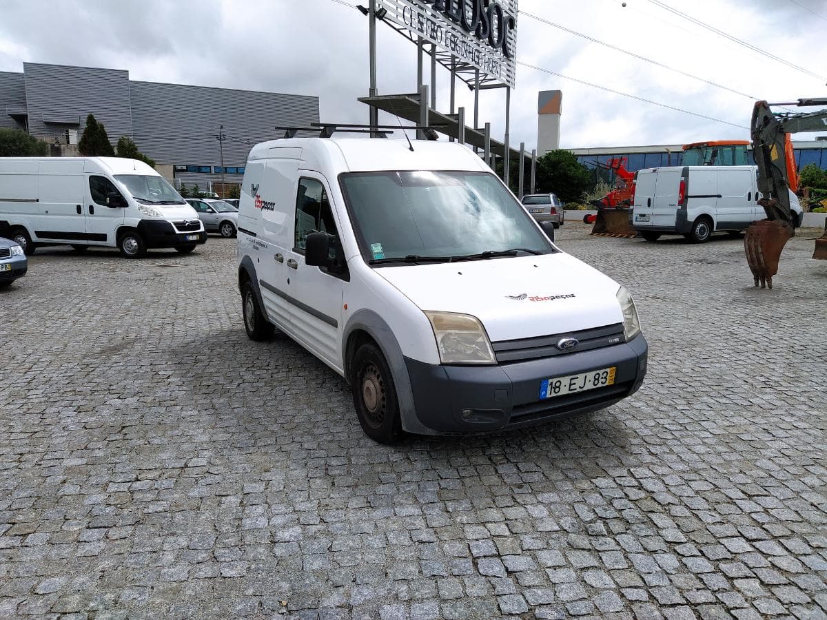Ford Transit Connect — image 1
