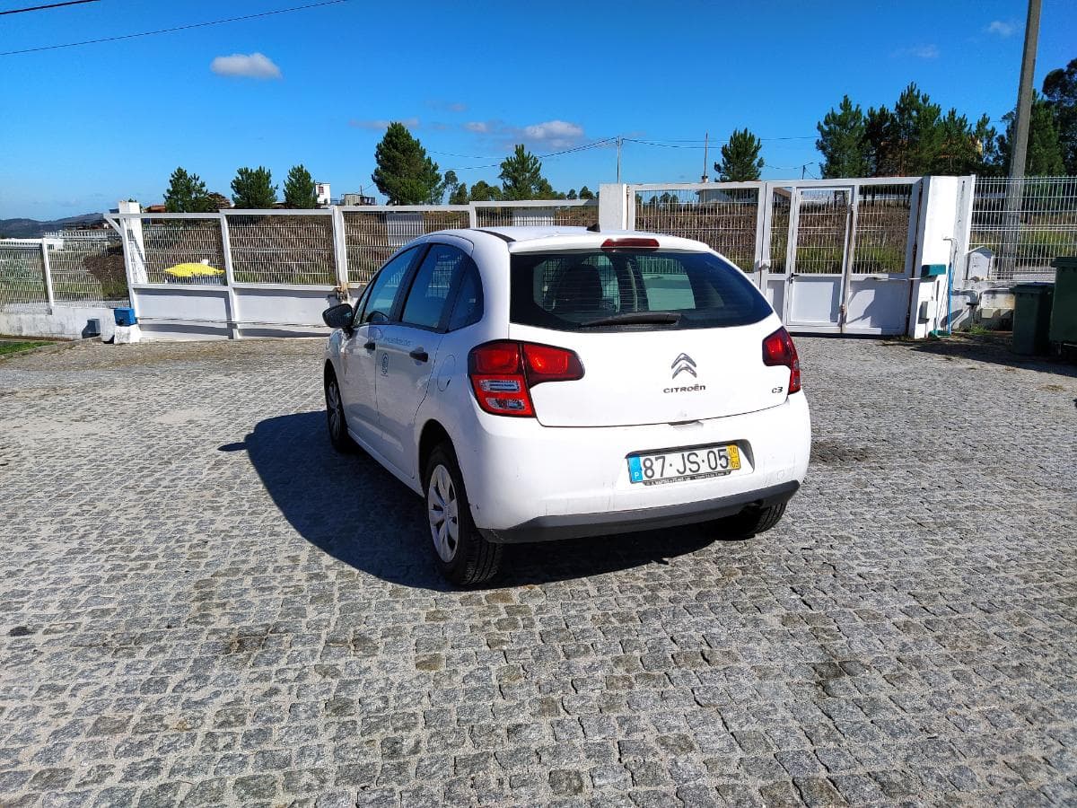 Citroën C3 1.4 HDI · Ano 2010 — imagem 6