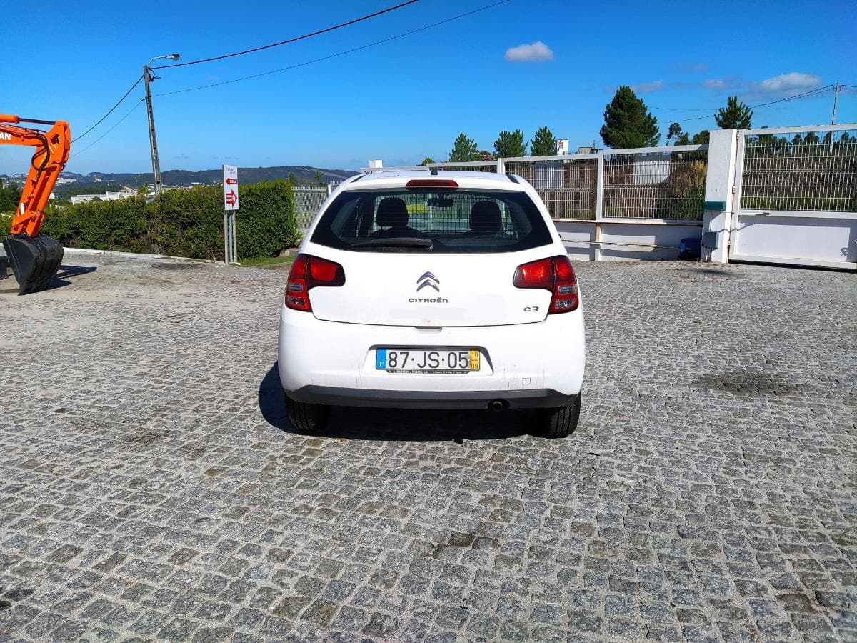 Citroën C3 1.4 HDI · Ano 2010 — imagem 5