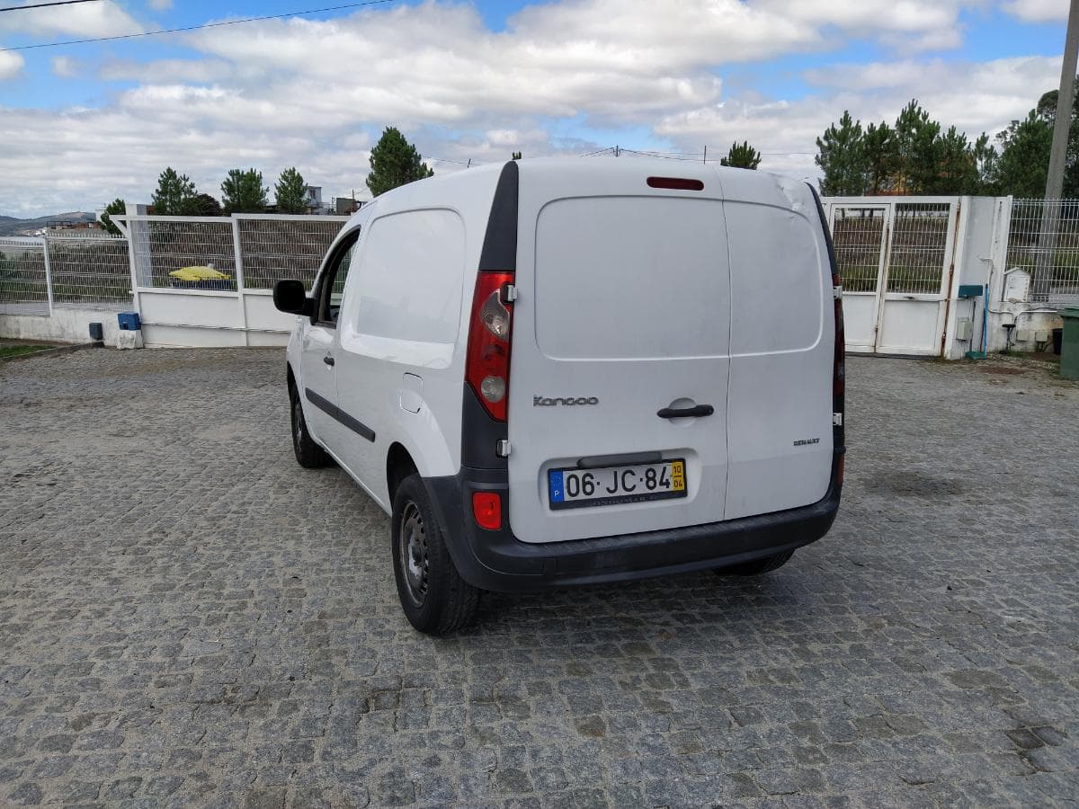 Renault kangoo 1.5 DCI · Ano 2010 — imagen 6
