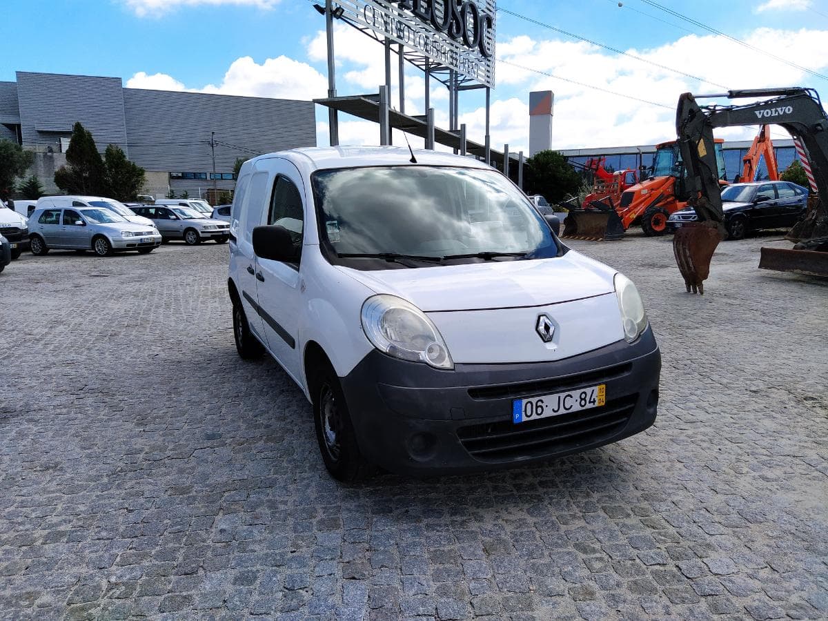 Renault kangoo 1.5 DCI · Ano 2010 — imagen 1