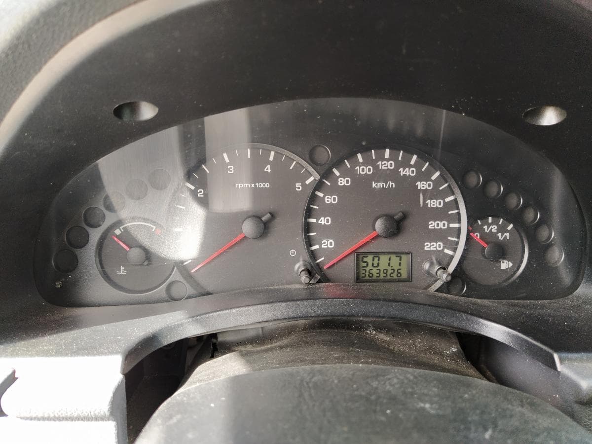 Ford Transit Connect 1.8 TDCI · Ano 2007 — imagem 9