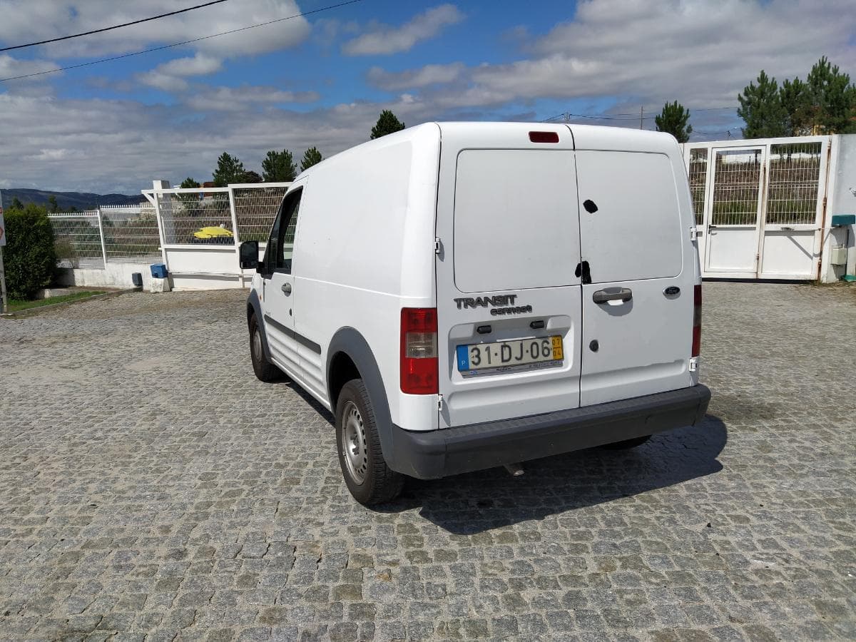 Ford Transit Connect 1.8 TDCI · Ano 2007 — imagem 4