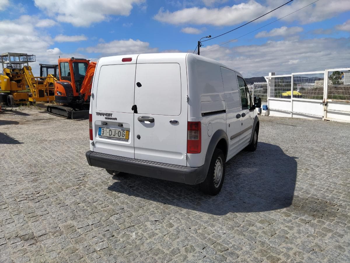 Ford Transit Connect 1.8 TDCI · Ano 2007 — imagem 6