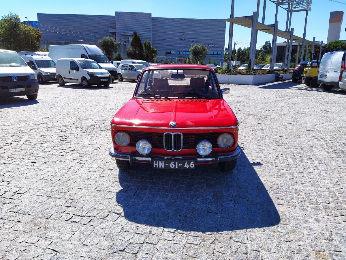 BMW Sedan 2002 · Ano 1973 — imagem 2