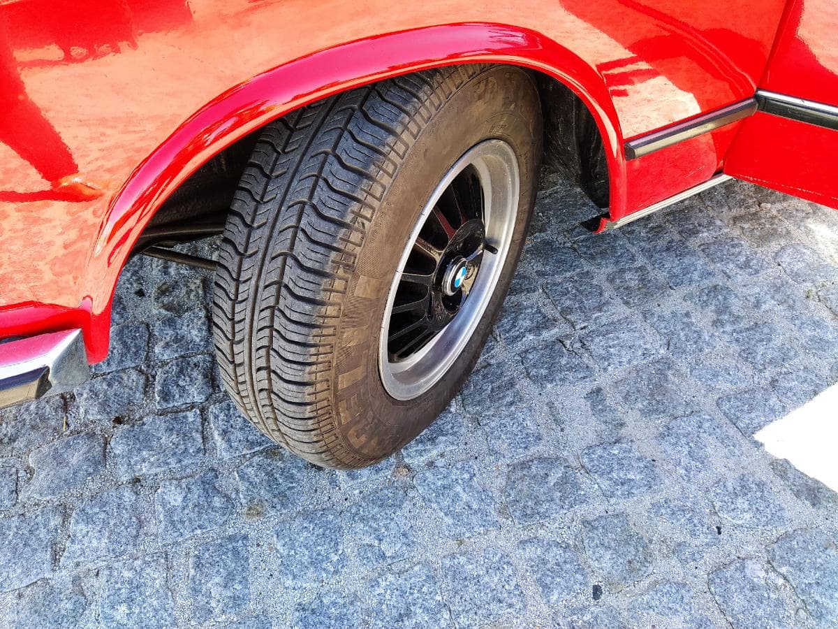 BMW Sedan 2002 · Ano 1973 — imagem 17