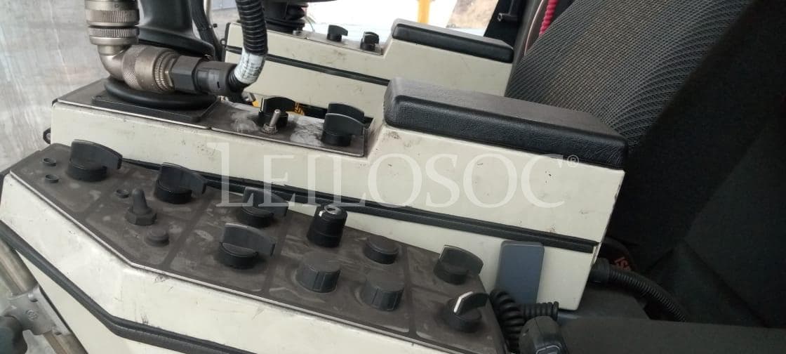 Surface Miner WIRTGEN SM4200 SM - Mineradora Contínua · — image 7