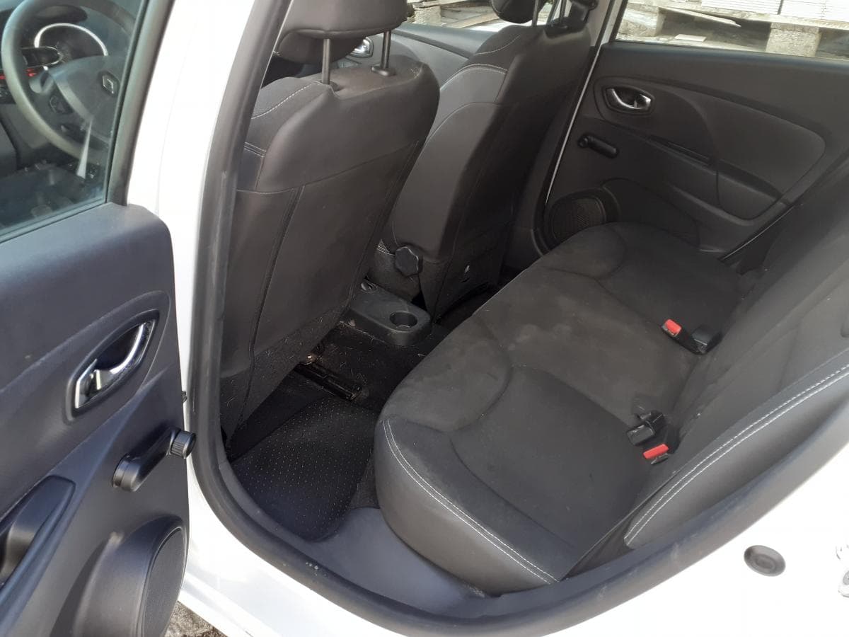 Renault Clio 1.5 DCI · Ano 2013 45-RM-39 · — image 11