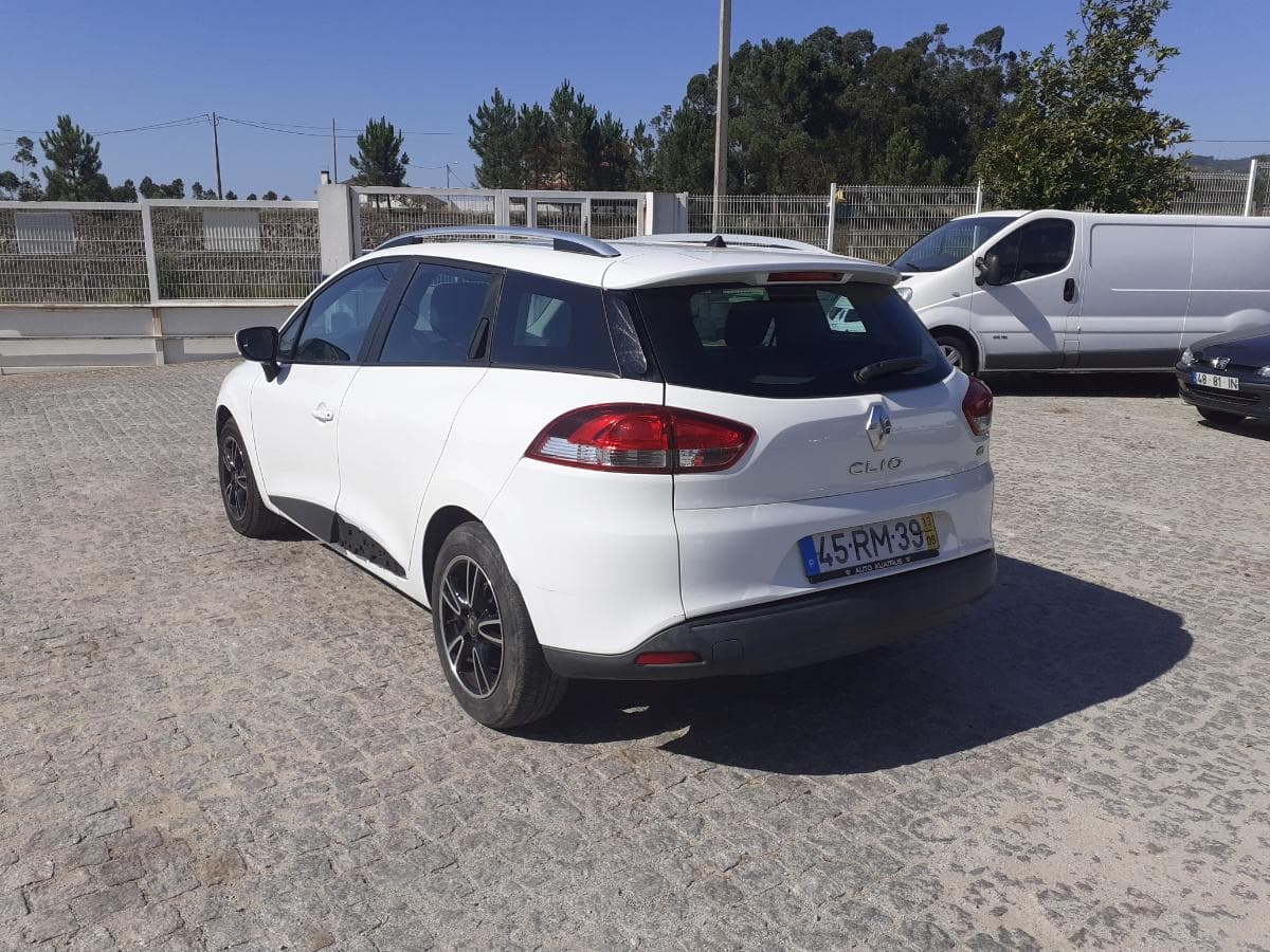 Renault Clio 1.5 DCI · Ano 2013 45-RM-39 · — image 4