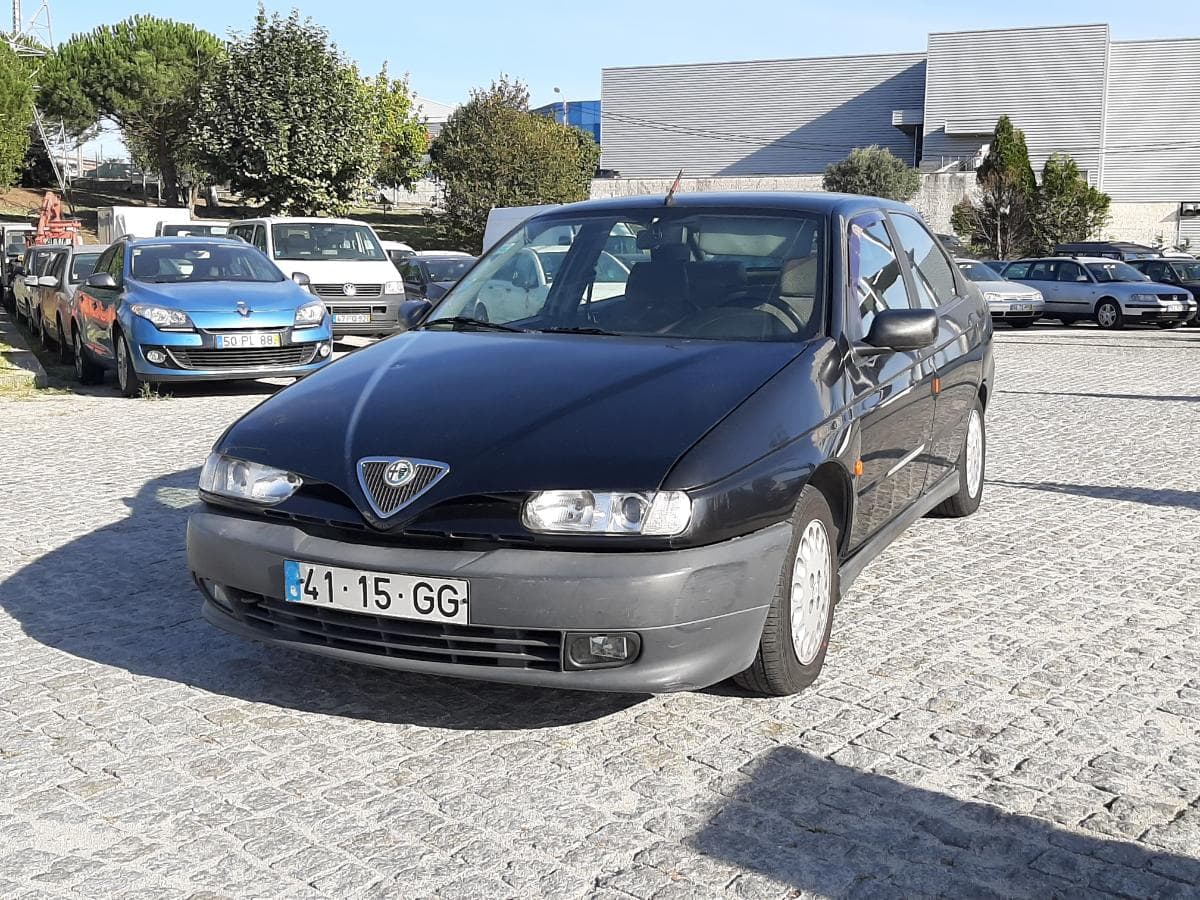 Alfa Romeo 146 1.4 ie· Ano 1996 — image 3