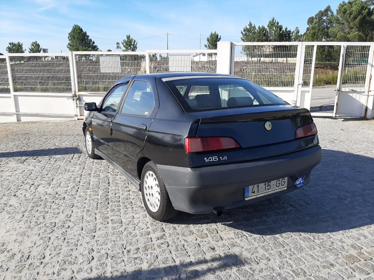 Alfa Romeo 146 1.4 ie· Ano 1996 — image 6