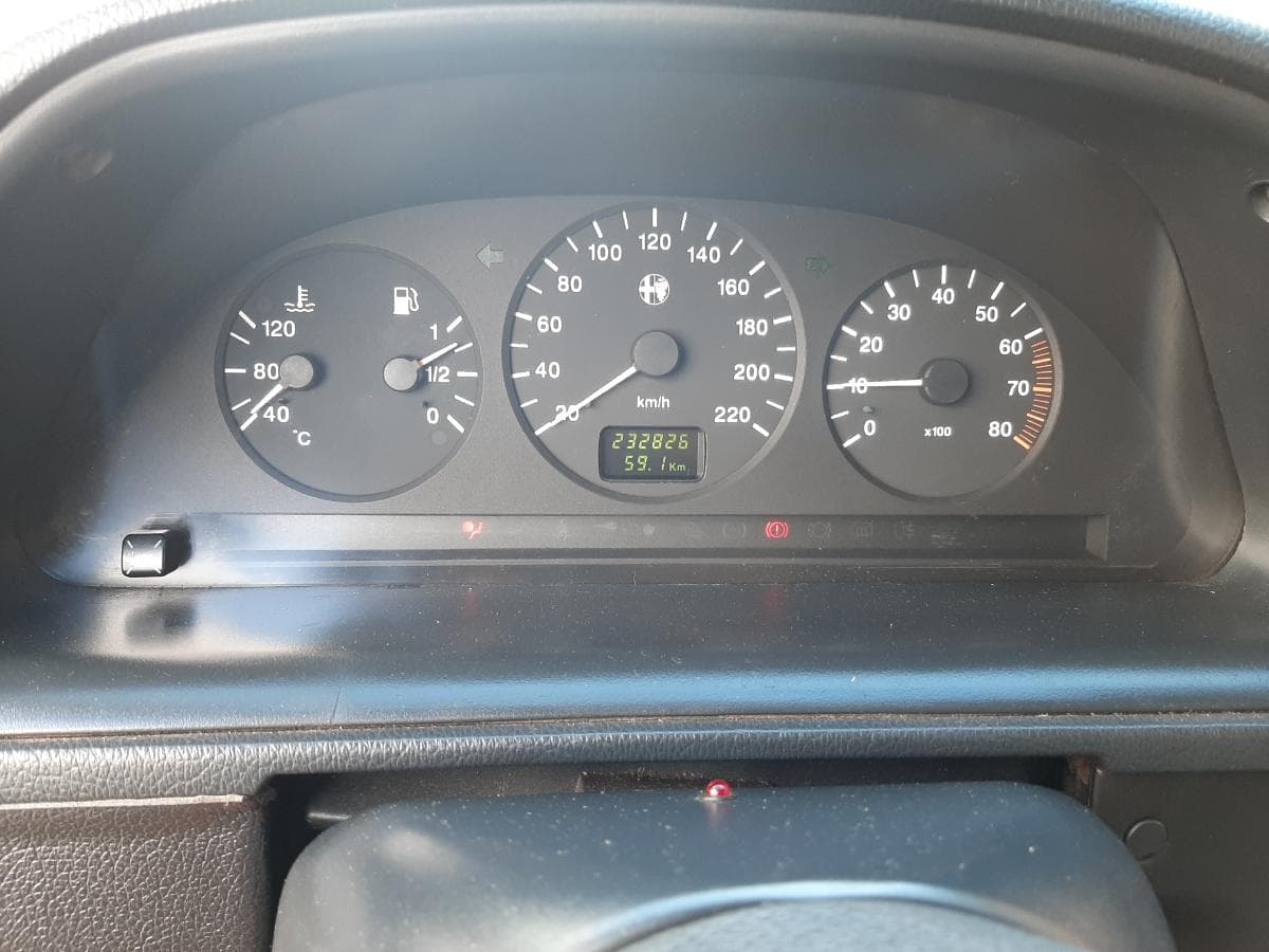 Alfa Romeo 146 1.4 ie· Ano 1996 — image 14